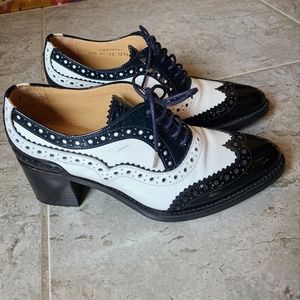 The Office of Angela Scott - Mrs. Doubt  Oxfords size 7 Black, White & Navy